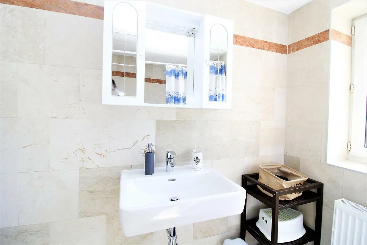 Gold: Penthouse Apartment Volkertmarkt Vienna